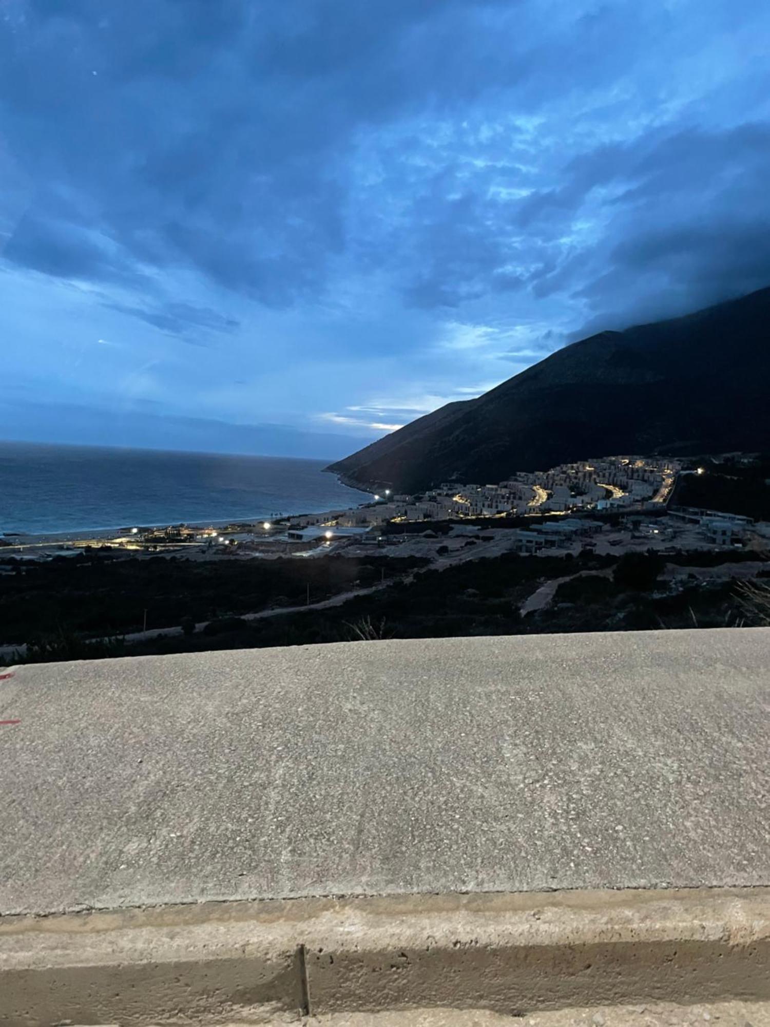 Coast Albania 244d *